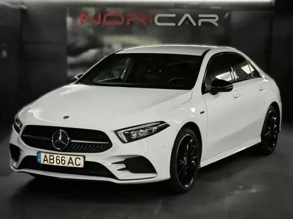 Mercedes-Benz A 250 Limousine 2020 e AMG Line