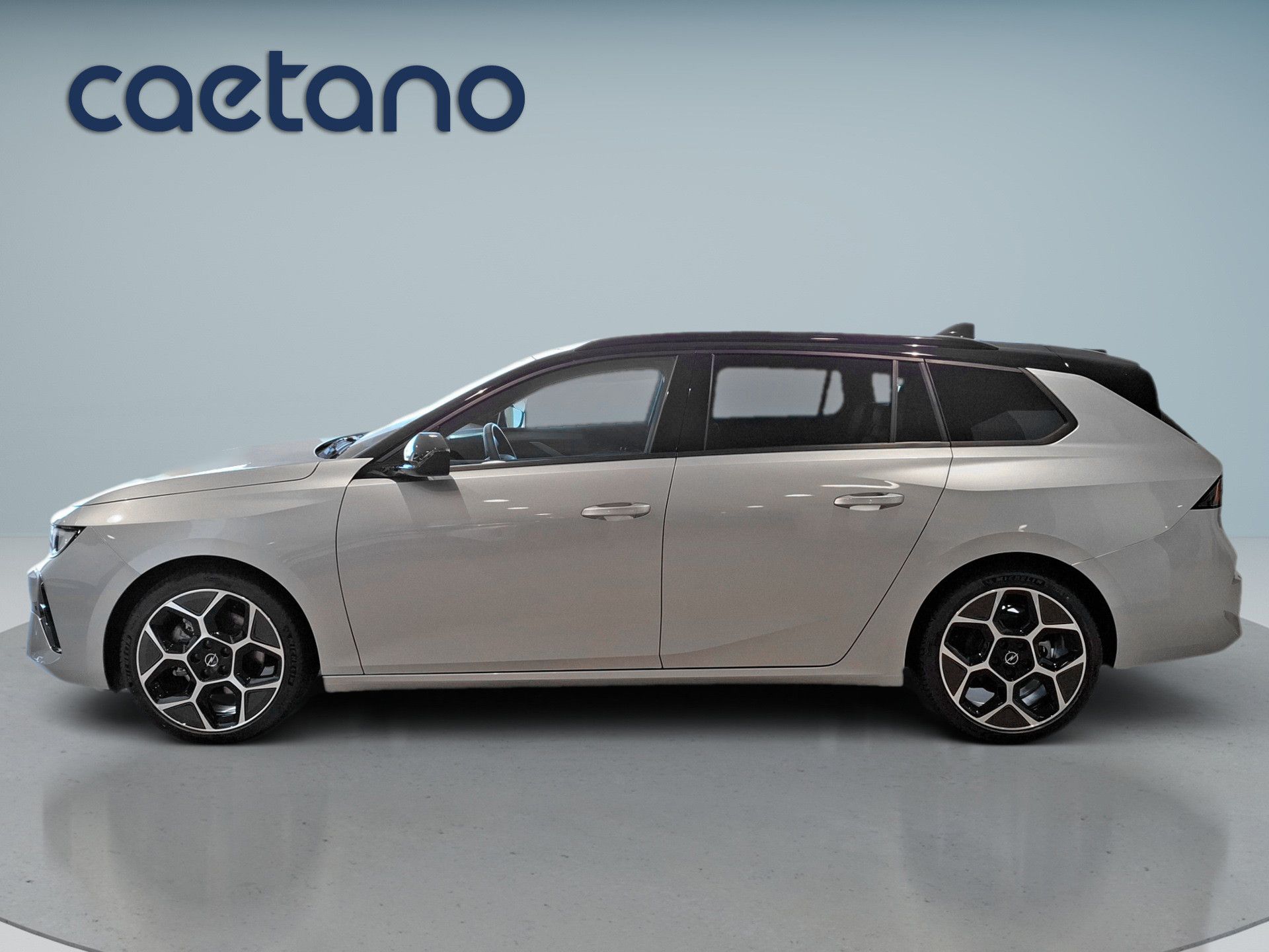 Opel Astra SVAN