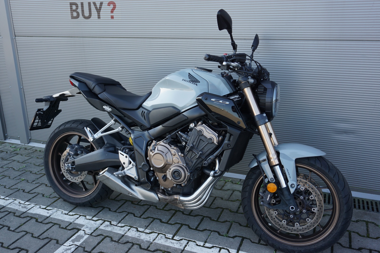 Honda CB 650 R