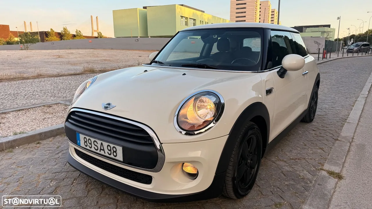 MINI 3 Portas One D