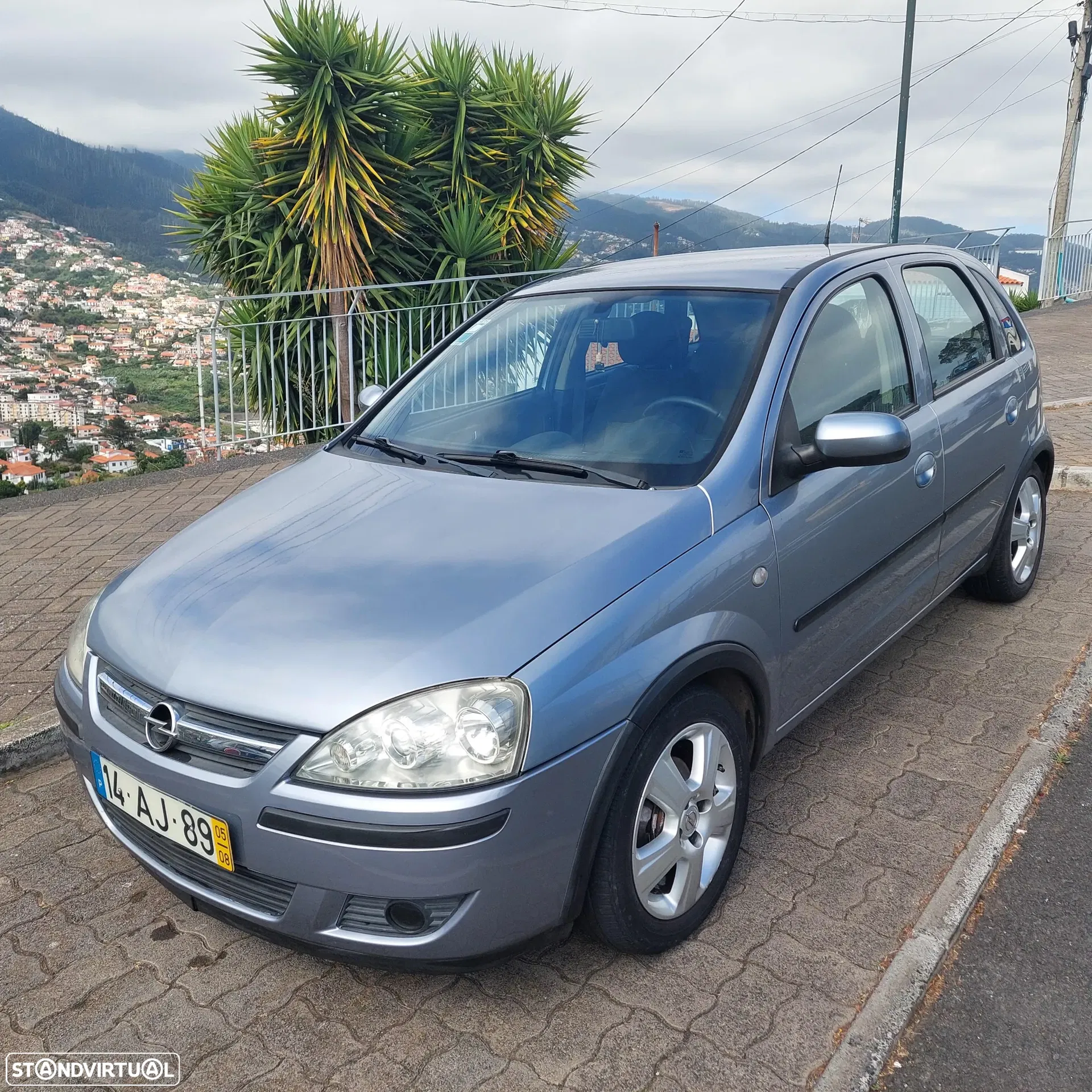 Opel Corsa 1.2 Twinport First