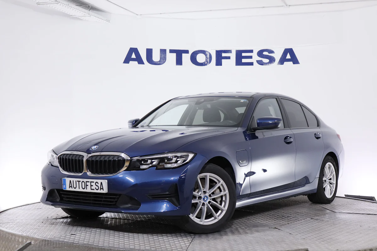 BMW 330 SERIE 3 330E HIBRIDO ENCHUFABLE AUTO 292CV 4P # IVA DEDUCIBLE,NAVY,