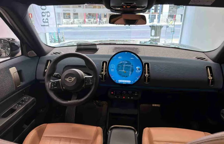 MINI - Mini Countryman - Mini Countryman E Favoured L