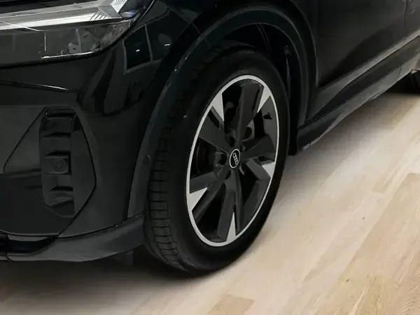 Audi Q4 e-tron 2022 50 quattro