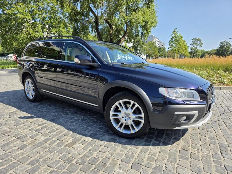 Volvo XC70 2015