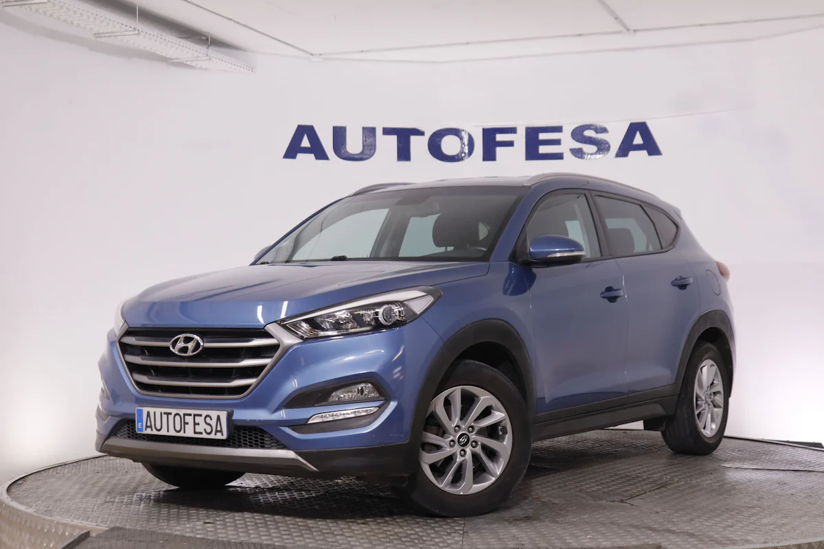 Hyundai Tucson 1.7 CRDI 115CV 4X2 5P # NAVY,CAMARA TRASERA,PARKTRONIC
