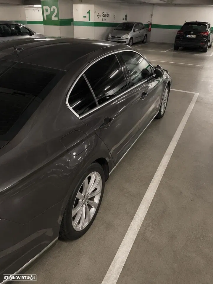VW Passat 2.0 TDI Highline DSG 4Motion