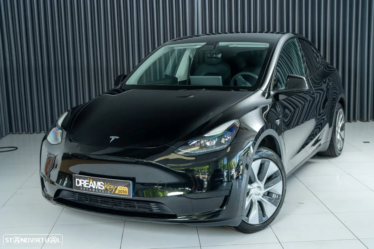Tesla Model Y Standard RWD
