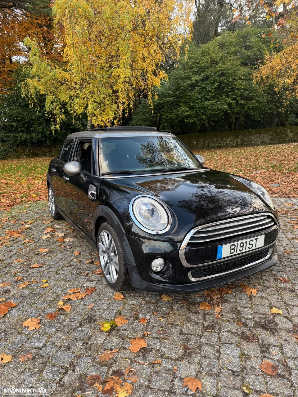 MINI 5 Portas Cooper Aut. Seven Chili