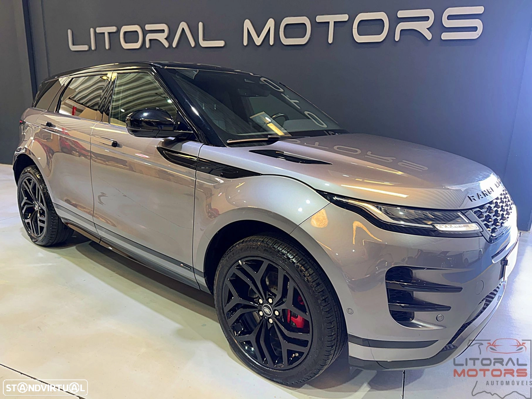 Land Rover Range Rover Evoque P300e R-Dynamic S