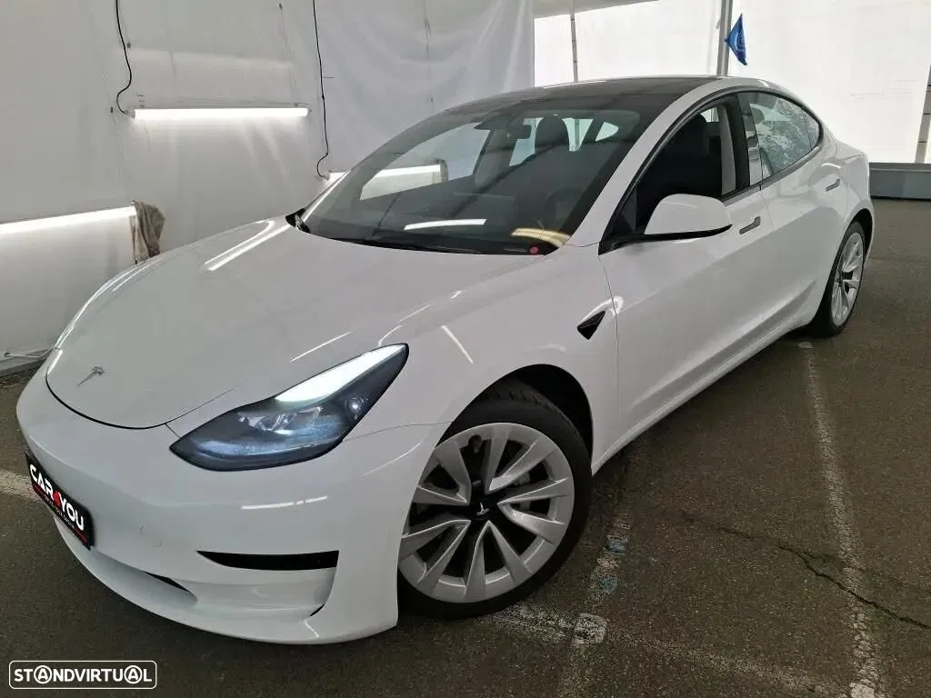 Tesla Model 3 Standard Range Plus RWD