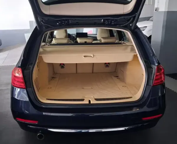 BMW 320 2012 d Auto Exclusive