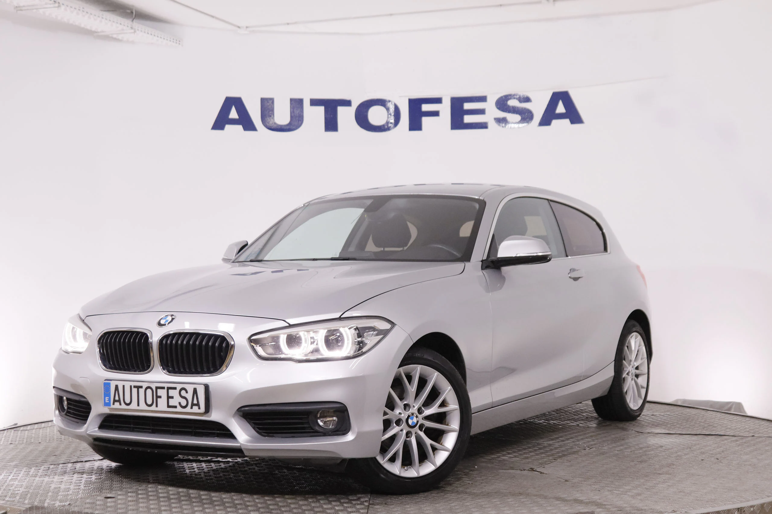 BMW 118 SERIE 1 118D AUTO 150CV 3P # NAVY, PARKTRONIC