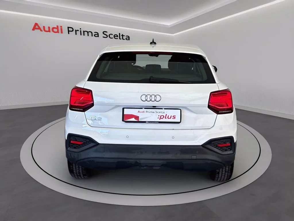 AUDI Q2 30 1.0 tfsi business 110cv