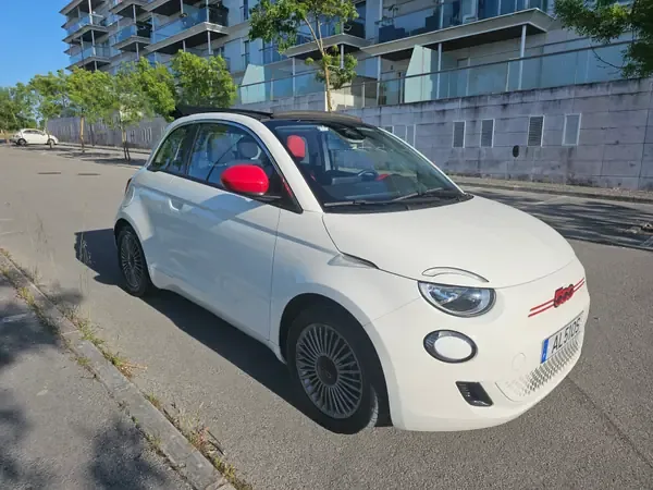 Fiat 500e C 2021 (RED)