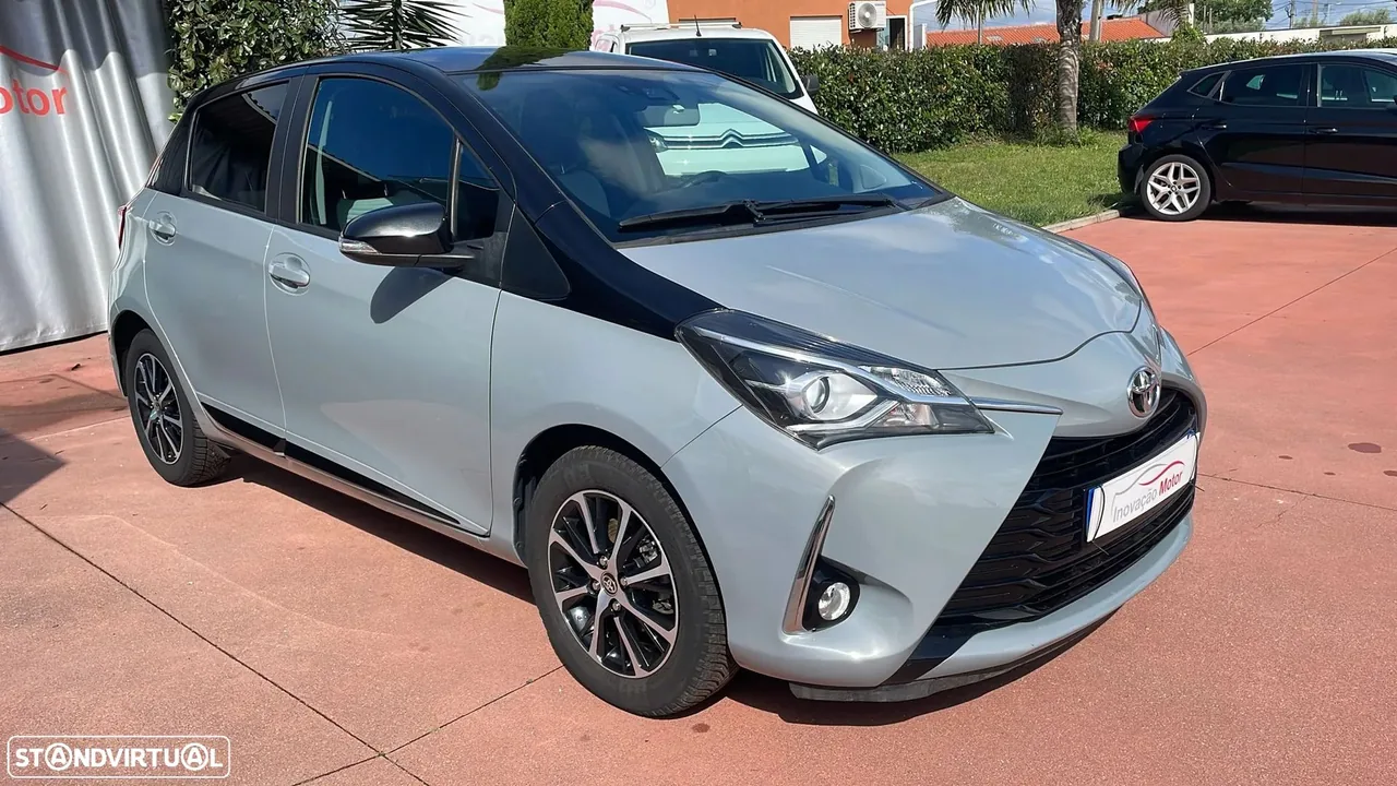Toyota Yaris 1.0 VVT-i Comfort c/ Design-Pack