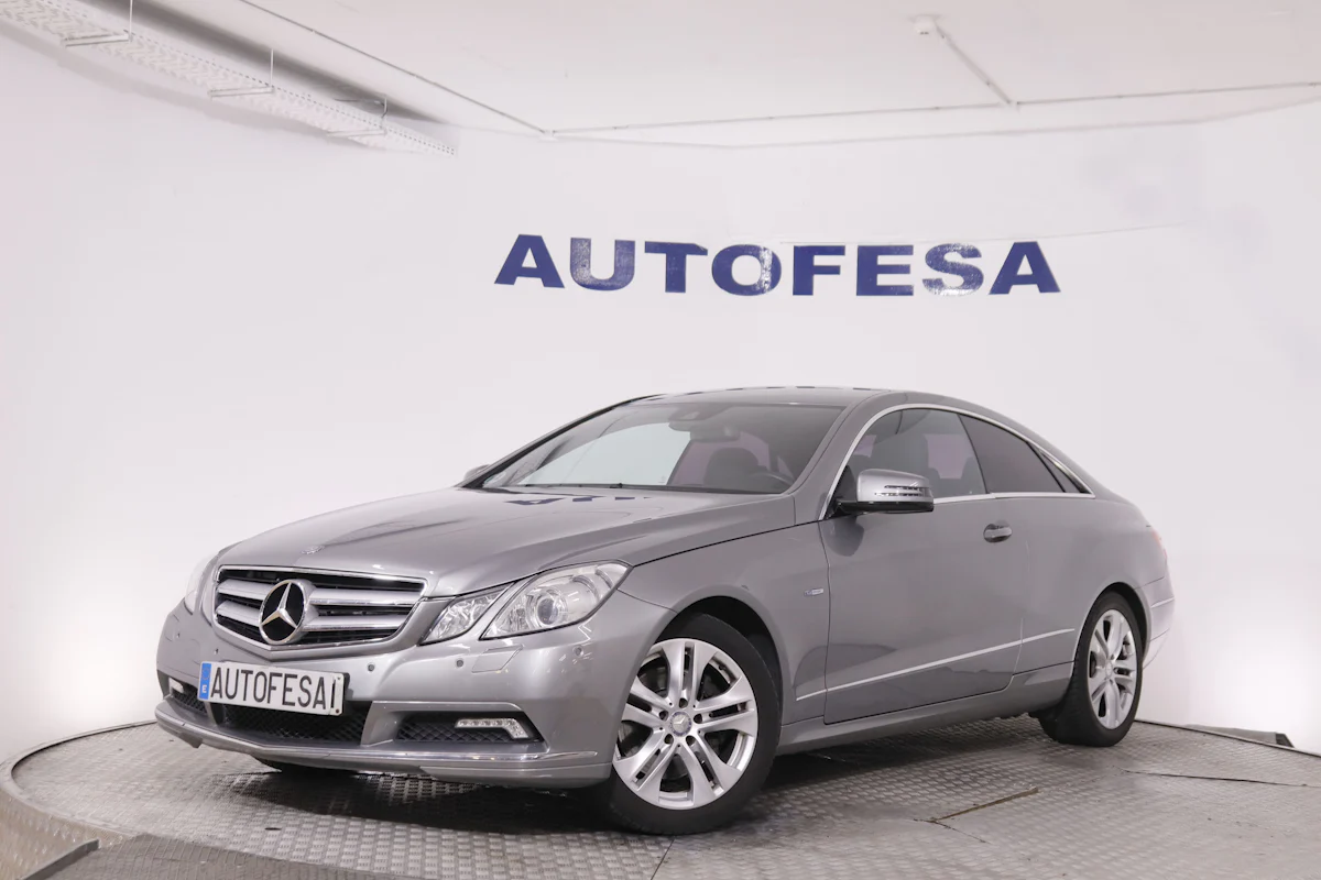 Mercedes-benz E 350 CLASE E E350 COUPE CDI BE AUTO 231CV 2P # CUERO, NAVY, BIXENON,PARKTRONIC,