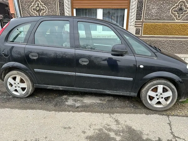 vand opel meriva defect