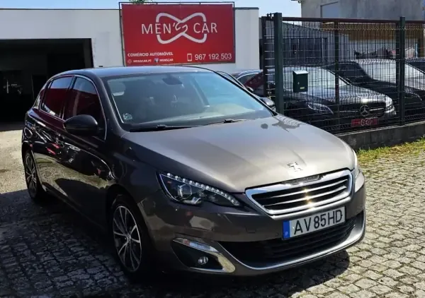 Peugeot 308 2015 1.2 PureTech Allure J17