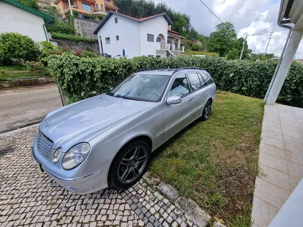 Mercedes-Benz E 220 2006 CDI Executive II