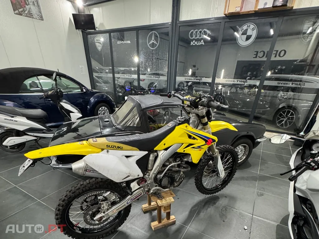 RMZ Suzuki 250