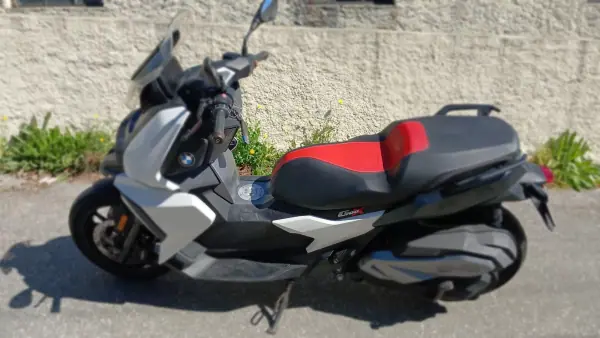 BMW C 400 X 2020 .