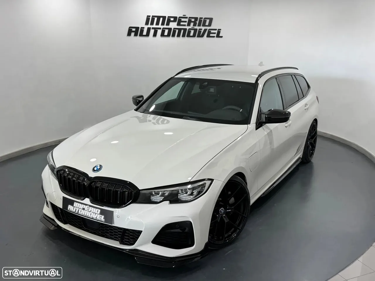BMW 330 e Pack M Auto