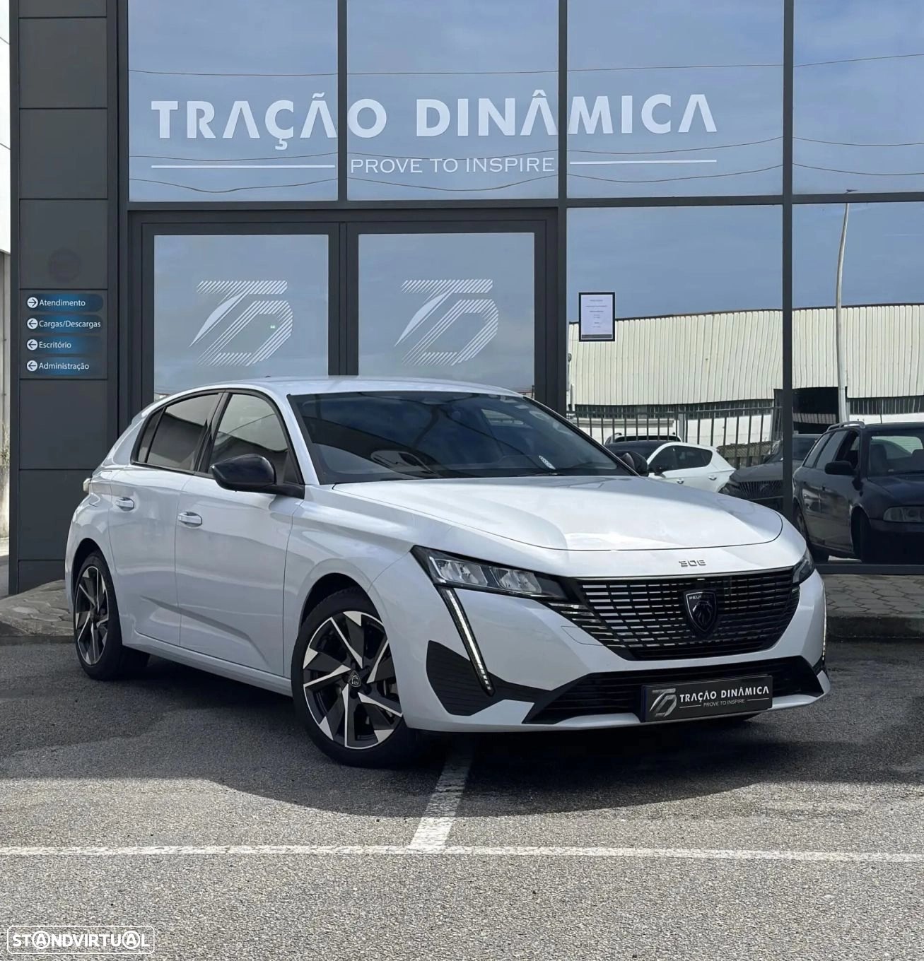 Peugeot 308 1.6 Hybrid Allure e-EAT8