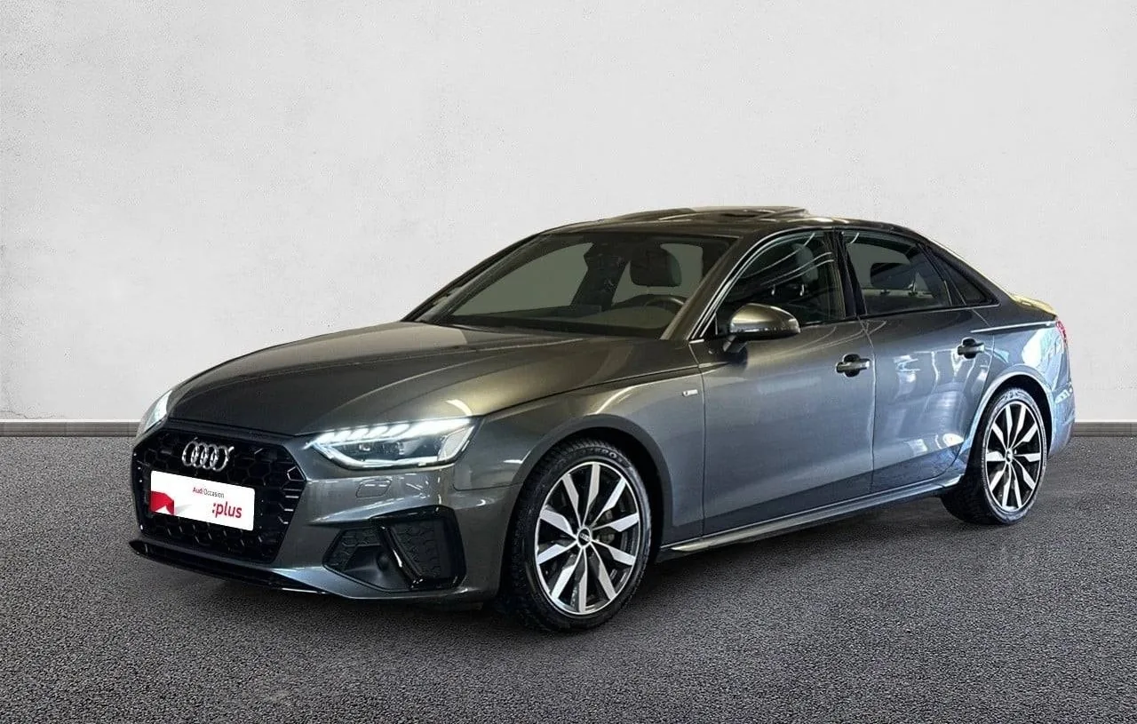 AUDI A4 40 TDI 204 S tronic 7 Quattro S line