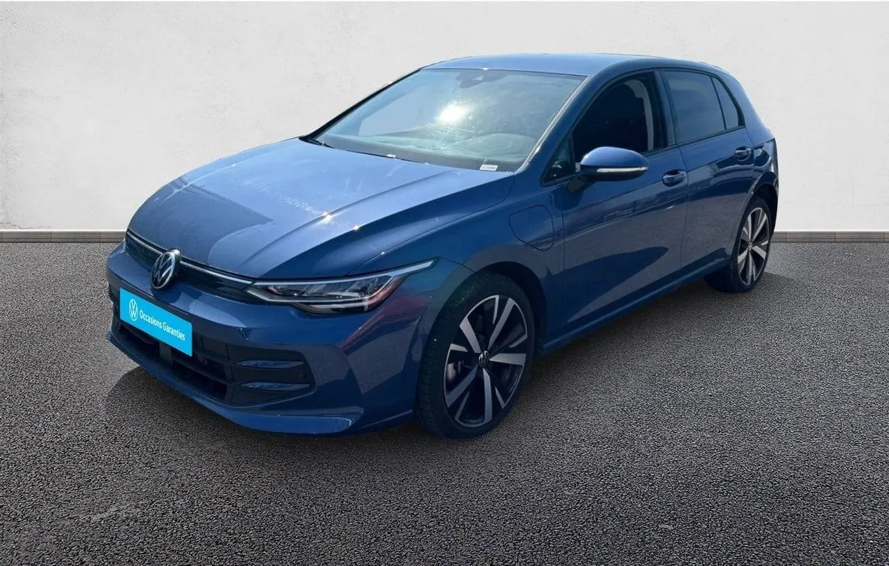 VOLKSWAGEN GOLF 1.5 eHybrid 204 DSG6 VW Edition
