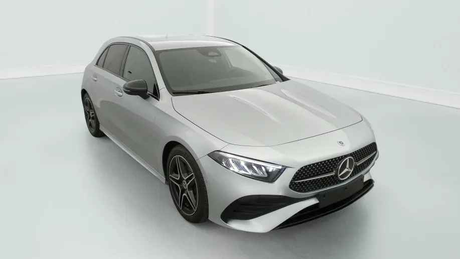 Mercedes-Benz CLASSE A 200 d 8G-DCT AMG Line Zéro km immatriculé