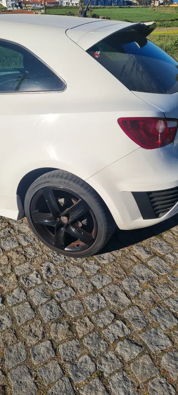 SEAT Ibiza 2011 SC 2.0 TDi FR BocaNegra