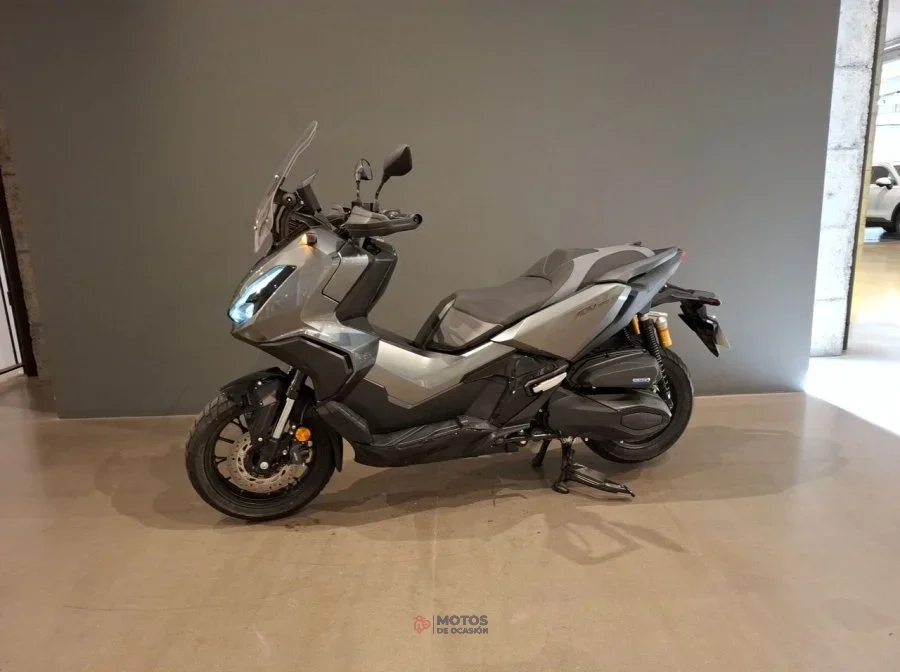 Honda ADV 350