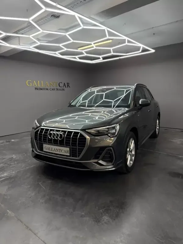 Audi Q3 2023 1.4 TFSIe S-Line