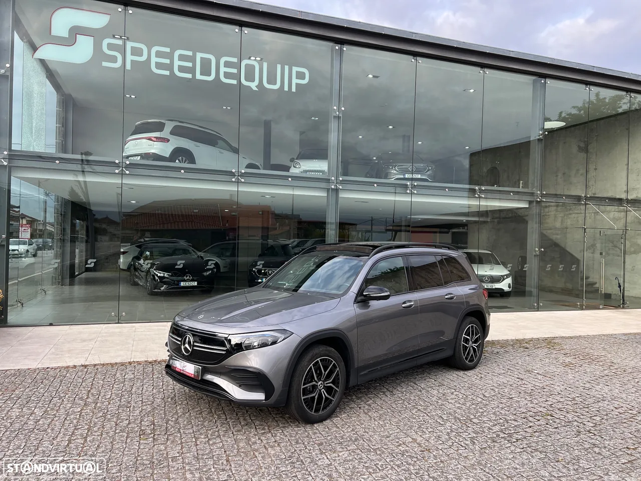 Mercedes-Benz EQB 250+ AMG Line