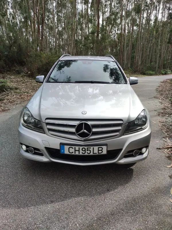 Mercedes-Benz C 200 2011 CGi Avantgarde BlueEfficiency