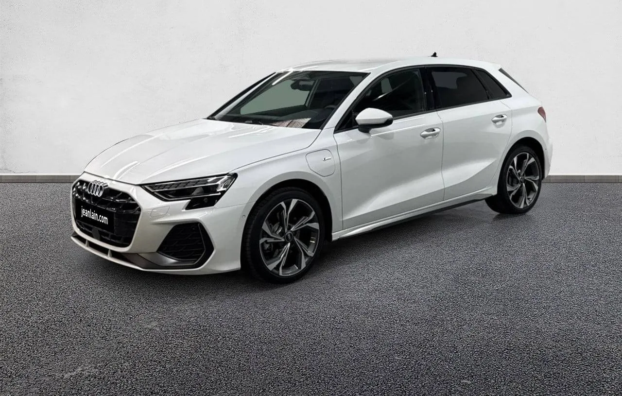 AUDI A3 Sportback TFSI e Hybride rechargeable 204 S tronic 6 S line