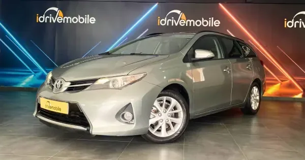 Toyota Auris Touring Sports 2015 1.4 D-4D Active+AC