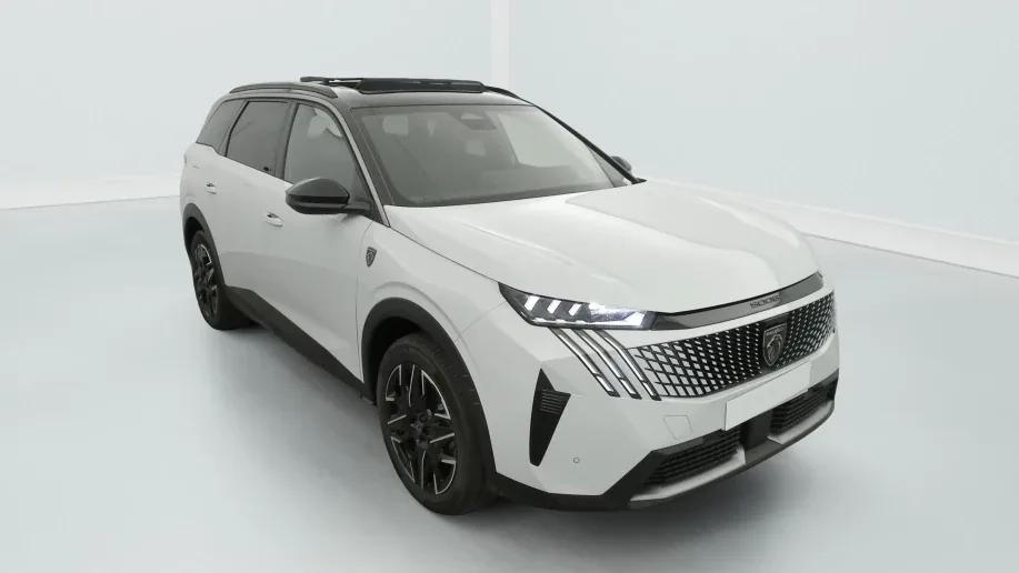 Peugeot 5008 Hybrid 145 e-DCS6 GT Zéro km immatriculé