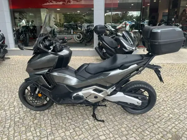 Honda Forza 2023 NSS 750