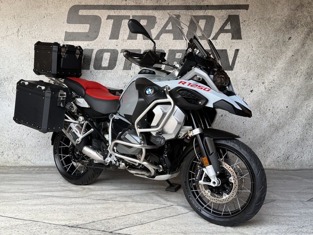 BMW R1250GS Adventure - Strada Motoren Dongen