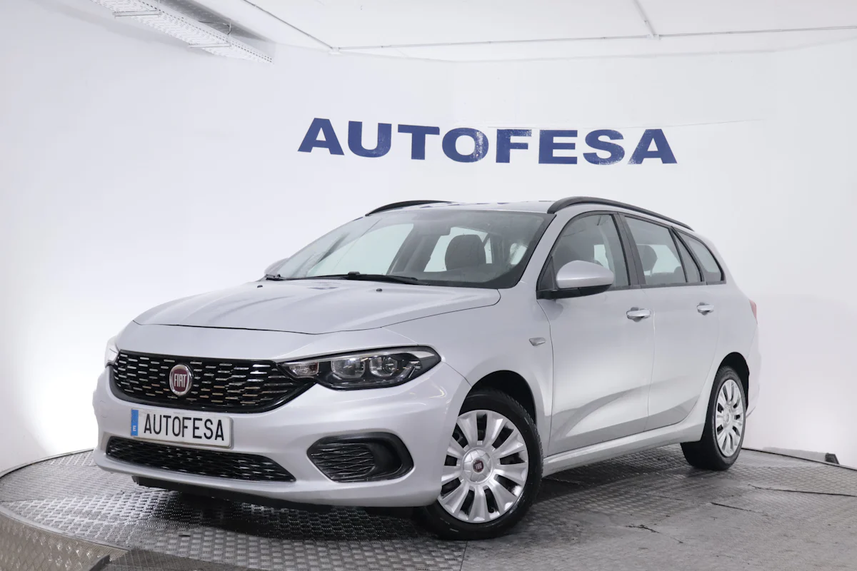 Fiat Tipo SW 1.3 MJET EASY 95CV 5P # NAVY, PARKTRONIC