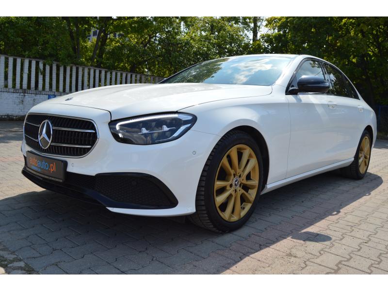 Mercedes E CLASS 2022