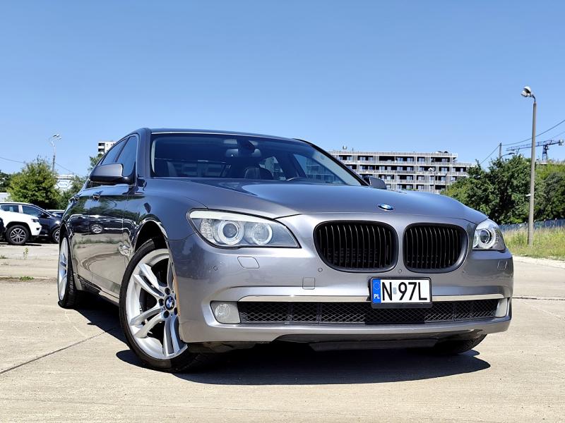 BMW SERIA 7 2012