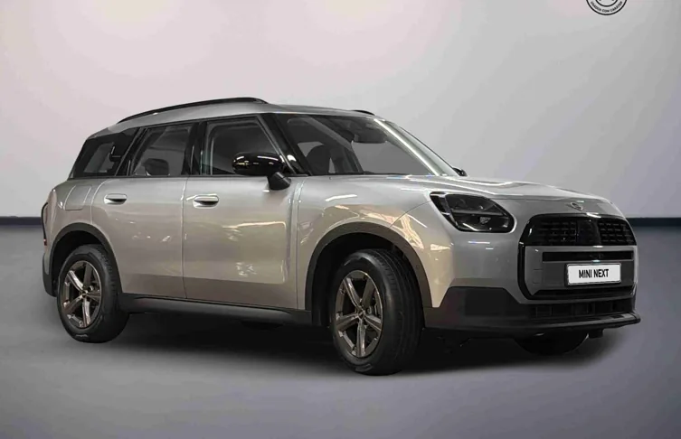MINI - Mini Countryman - Mini Countryman D Essential XS