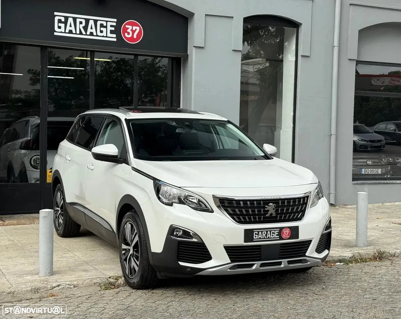 Peugeot 5008 1.5 BlueHDi Allure EAT8