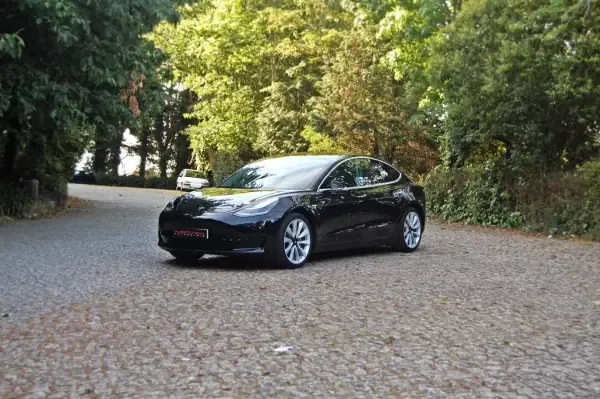 Tesla Model 3 2020 Standard RWD