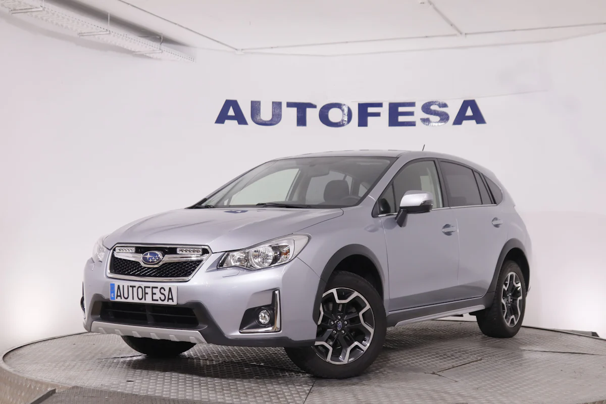 Subaru Xv 2.0i 150CV EXECUTIVE AUTO 4X4 5P # NAVY,CAMARA TRASERA