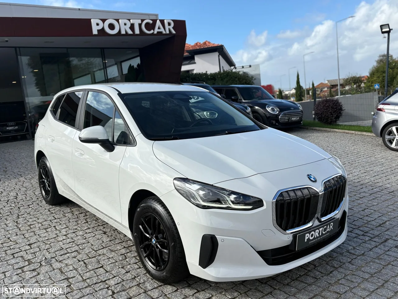 BMW 218 Active Tourer i Auto