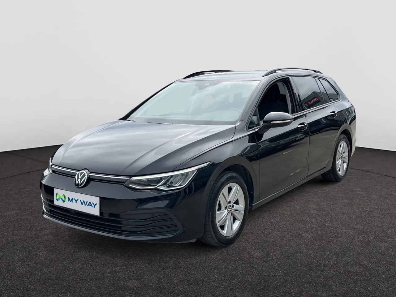 VOLKSWAGEN Golf VIII SW AUTOMAAT*110PK*CAMERA*SENSOREN*CARPLAY*GPS*TREKHAAK